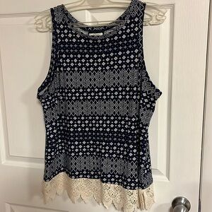 Ladies tank top, Maurice’s, XL, navy and cream, back lacing with crochet bottom